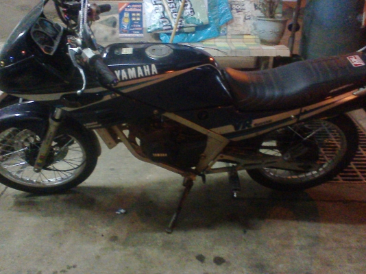 รถจักรยานยนต์ ยามาฮ่า VR