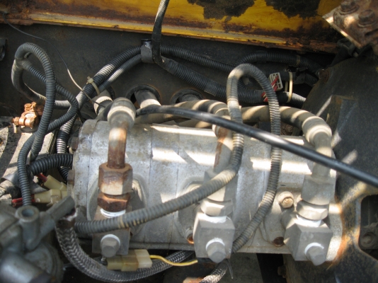 ขายด่วนรถแมคโคร YANMAR แบบ YB451-2-UZ เก่านอกไม่เคยใช้งานในไทย  เจ้าของขายเอง