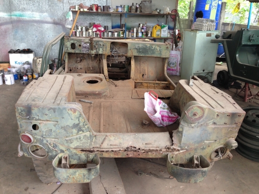ขายซากรถจี๊ป m151a1 ขายซากรถจี๊ป m151a1