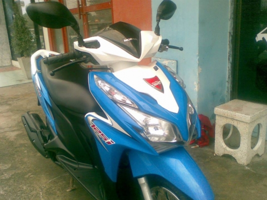 ขายถูก Click 125 i รุ่นใหม่ ปี 2555 รถสวยวิ๊งประหยัดน้ำมัน ขายถูก Click 125 i รุ่นใหม่ ปี 2555 รถสวยวิ๊งประหยัดน้ำมัน