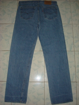 # 9093 # ยีนส์ Levi's 501 ผ้าทราย ของแท้ มือสอง เอว 36นิ้วครึ่ง ยาว 30 เนื้อทรายสวย ตะเข็บสวย made in usa # 9093 # ยีนส์ Levi's 501 ผ้าทราย ของแท้ มือสอง เอว 36นิ้วครึ่ง ยาว 30 เนื้อทรายสวย ตะเข็บสวย made in usa