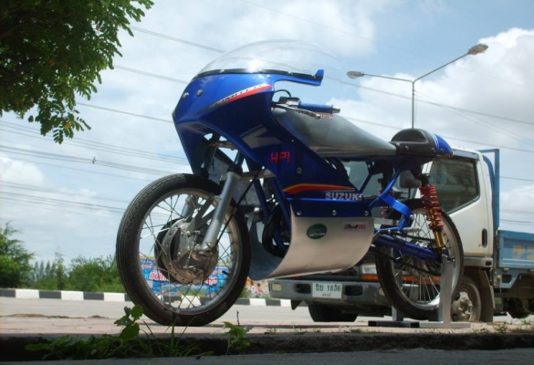 Suzuki 125 cc. Racer