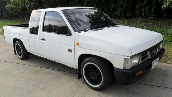 ขายรถ BIG M cab ปี 38 สีบาง -ขายแล้วครับ-