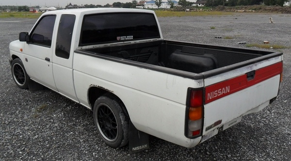 ขายรถ BIG M cab ปี 38 สีบาง -ขายแล้วครับ-