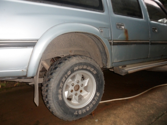 ขายชุดยกTFR ขับ 2WD ของคนป่า 7" ของยังไม่ได้ถอดครับอยู่ที่แม่สอด ขายชุดยกTFR ขับ 2WD ของคนป่า 7" ของยังไม่ได้ถอดครับอยู่ที่แม่สอด