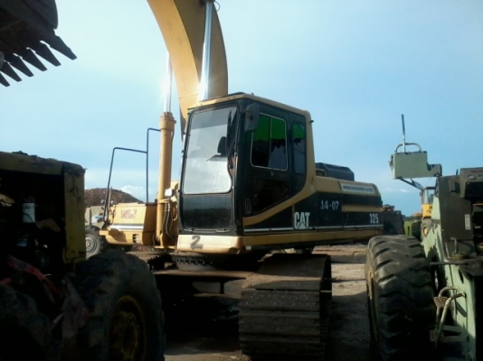 ขายแม็กโคร  CAT 325   BB เก่ายี่ปุ่นเอกสารเล่มทะเบียน