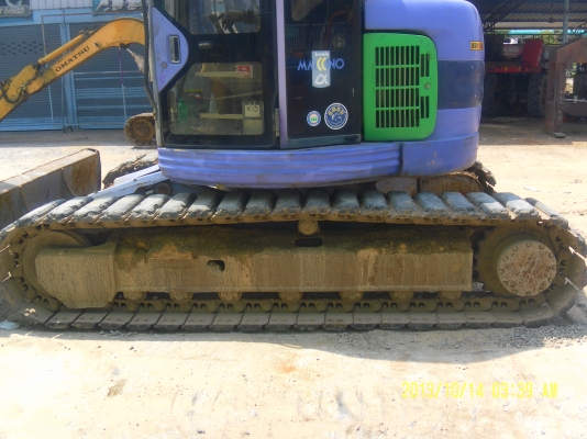 ขายรถแบ็คโฮEX135URพร้อมใช้งานเก่านอกพร้อมใช้ราคา1100000บาทสนใจโทร0816426706