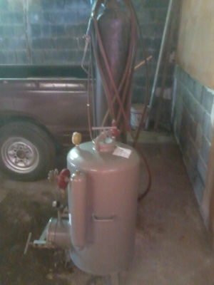 ขายเครื่องเชื่อมแก็สครับ  ลดเหลือ 6000บาท ครบทุกอย่างครับผม