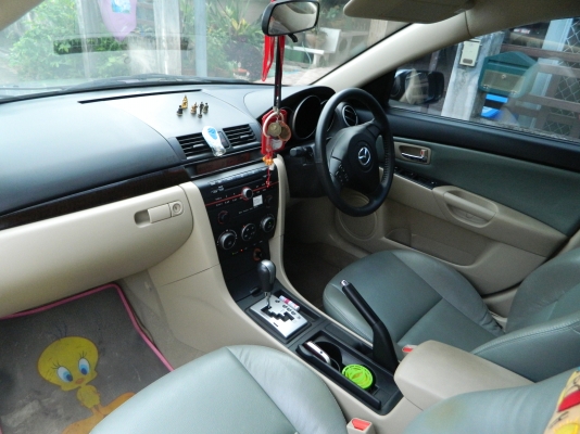 ขายmazda3 1.6l. 2010