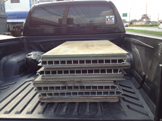 ของเข้าแล้วครับ 6/12/56 แผ่นอลูมิเนียมรองขารถเครนโทรสอบถามได้26000บาท 0888563012