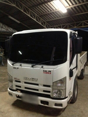 รถอีซูซุ 6 ล้อ NLR 130 แรงม้า ปี 53.  (  รถวิ่ง 1xx,xxx กม. ). สนใจติดต่อ 081 - 6079515