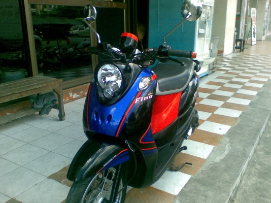 Fino ลายสปอร์ต ปี 2555 รถสวยวิ๊งงามๆ ราคาถูก Fino ลายสปอร์ต ปี 2555 รถสวยวิ๊งงามๆ ราคาถูก