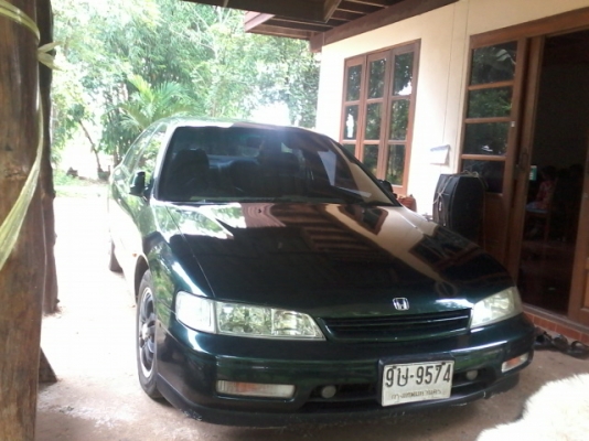 ขายด่วน ฮอนด้าแอคคอร์ดปี94 ไฟท้ายก้อนเดียว เครื่อง2200 Exi เกียร์ออโต้ ขายด่วน ฮอนด้าแอคคอร์ดปี94 ไฟท้ายก้อนเดียว เครื่อง2200 Exi เกียร์ออโต้