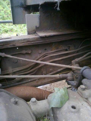 รถฮีโน่ HlNO 6 ล้อ รั้ว FF 195 แรงม้า  ปี 37   สนใจติดต่อ 081 - 6079515