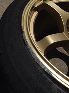 ขายล้อRG2 ขอบ17 6รู กว้าง9 พร้อมยาง 245-40-17   1คู่ ถูกๆครับ