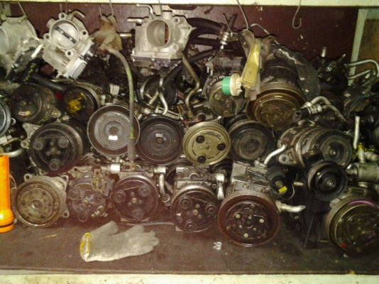 ขายปากลิ้นเร่ง จานจ่าย คอมแอร์ ปั้มติ๊ก ปีกผีเสื้อ รับซ่อมรับแปลงจานจ่าย