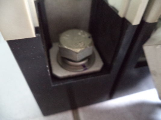 Breaker รุ่น NF630-CW 3P 500 A  ราคาถูก