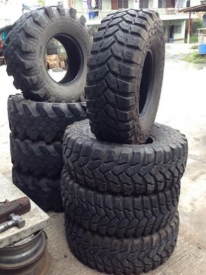 ขายยาง MAXXIS MUD 35*12.5*16  ปี12 1ชุด ครับ