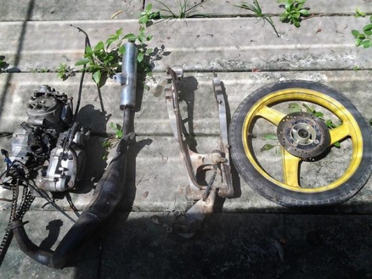 อะใหล่ KR