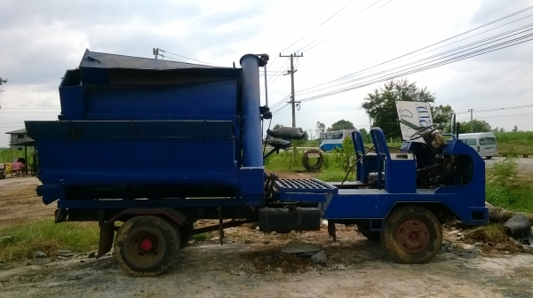 ขายรถนวดข้าว 7ฟุต ของเกษตรพัฒนา