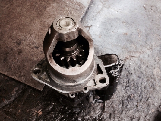 8DC9 Fuso ไดสตราด์ อะไหล่รถยนต์ เครื่องยนต์ มือ2