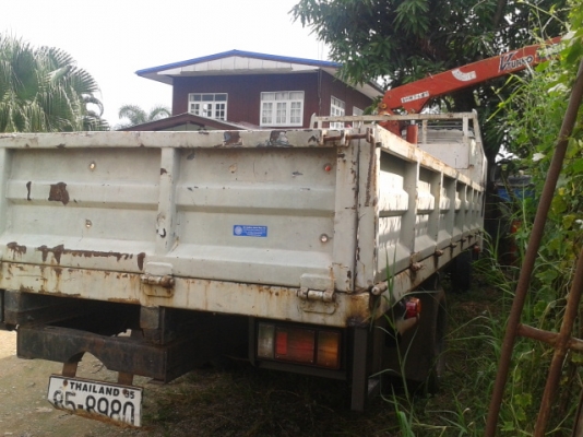 หกล้อ IHNO 117แรง KM779 ยาว5.5เมตร ติดเครน 2.9ตัน(เครนใหม่จากjapan) สภาพเครืองดีไม่มีอาย คัสซีสวยมากๆไม่มีสหนีมหรือผุสวยทั้งเส้น กะบะเหล็กไม่ผุ หัวเก๋งต้องเก็บสีหัวเก๋งใหม่สวยเลยครับ