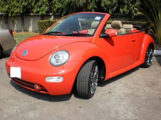 ปี 2004 VOLKSWAKEN BEETLE 2.0 A/T Cabriolet ปี 2004 VOLKSWAKEN BEETLE 2.0 A/T Cabriolet