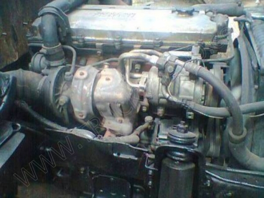 รถบรรทุก 6 ล้อ ยี่ห้อ ISUZU รุ่น NPR