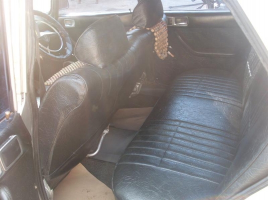 ขายรถ Peugeot 404 เครื่องเดิม สภาพเดิมๆเก็บรักษาอยางดี ขับดี ขายรถ Peugeot 404 เครื่องเดิม สภาพเดิมๆเก็บรักษาอยางดี ขับดี