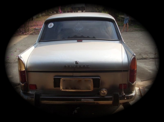 ขายรถ Peugeot 404 เครื่องเดิม สภาพเดิมๆเก็บรักษาอยางดี ขับดี ขายรถ Peugeot 404 เครื่องเดิม สภาพเดิมๆเก็บรักษาอยางดี ขับดี