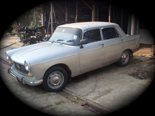 ขายรถ Peugeot 404 เครื่องเดิม สภาพเดิมๆเก็บรักษาอยางดี ขับดี ขายรถ Peugeot 404 เครื่องเดิม สภาพเดิมๆเก็บรักษาอยางดี ขับดี