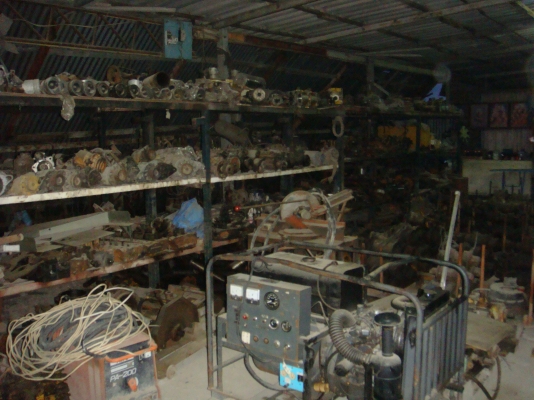 อะไหล่เครื่องจักรกลหนัก เรามีให้คุณ อะไหล่เครื่องจักรกลหนัก เรามีให้คุณ