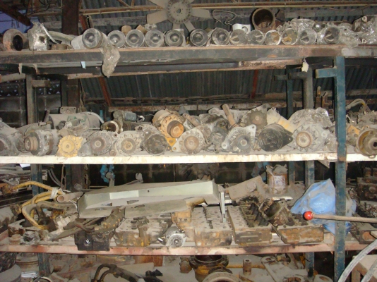 อะไหล่เครื่องจักรกลหนัก เรามีให้คุณ อะไหล่เครื่องจักรกลหนัก เรามีให้คุณ