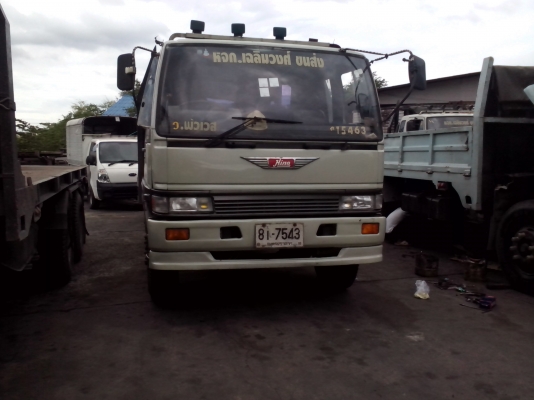 ขายรถ10ล้อพื้นเรียบเครื่อง195แรงพร้อมใช้งาน