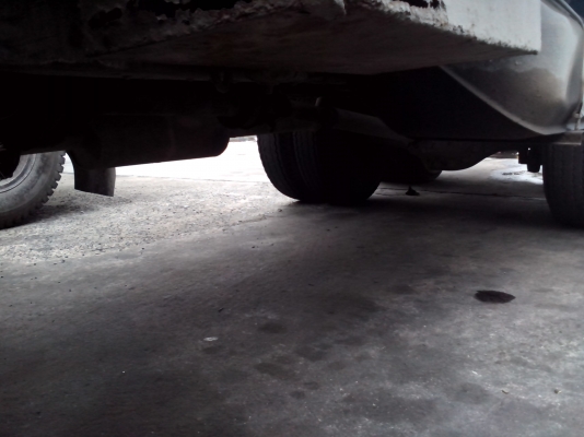 ขายรถ10ล้อพื้นเรียบเครื่อง195แรงพร้อมใช้งาน