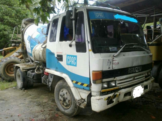 รถหกล้อโม่ปูน ISUZU 175 แรง โม่2.5คิว