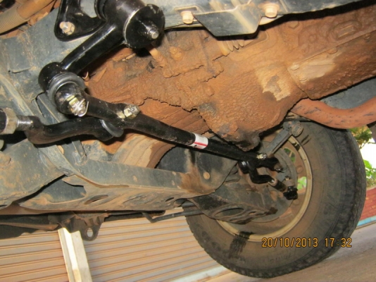 ขายคันชักหน้าทั้งเส้น มิตซู 2.8 ทั้งเส้น 900บาท