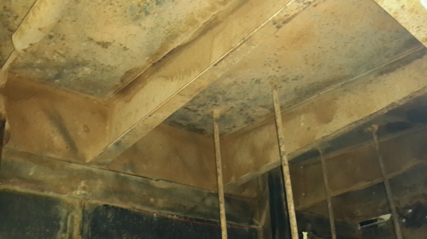 ขายด่วนกระดั้มครบชุดถอดลงจาก Mitsubishiกว้าง82cmยาว5.8ม.จองโทร0801515451