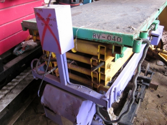 ขาย-รถลิฟท์บรรทุกคน แบบขากรรไกร: AICHI RV 040 สูง 4 เมตร (รับน้ำหนักได้ 200 Kg) มือสองญี่ปุ่นแท้ ยังไม่เคยใช้ในไทย ขาย-รถลิฟท์บรรทุกคน แบบขากรรไกร: AICHI RV 040 สูง 4 เมตร (รับน้ำหนักได้ 200 Kg) มือสองญี่ปุ่นแท้ ยังไม่เคยใช้ในไทย