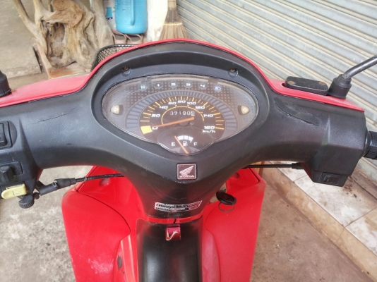 ขายเวฟ 125 R กุญแจใหญ่ ปี 49 เดิมๆ เครื่องดีคับ