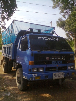 ขาย 6 ล้อดั้มแพ๊กคู่  210 HP   115 HP