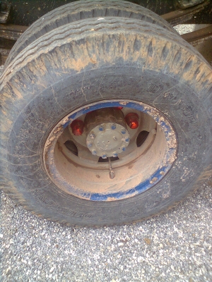 ขาย 6 ล้อดั้มแพ๊กคู่  210 HP   115 HP