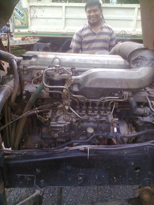 ขาย 6 ล้อดั้มแพ๊กคู่  210 HP   115 HP