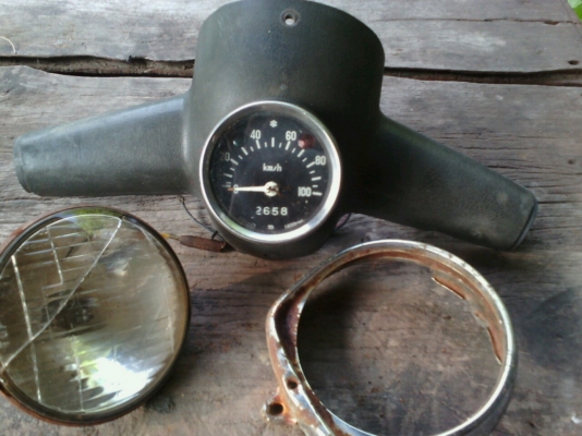 ครอบแฮนด์บนจานฉาย พร้อมไมล์  F70