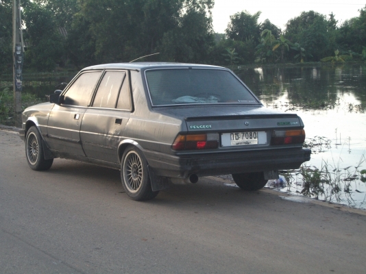 ขายรถ PEUGEOT 305 พร้อมขับ 19000 ขายรถ PEUGEOT 305 พร้อมขับ 19000