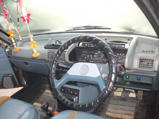 ขายรถ PEUGEOT 305 พร้อมขับ 19000 ขายรถ PEUGEOT 305 พร้อมขับ 19000