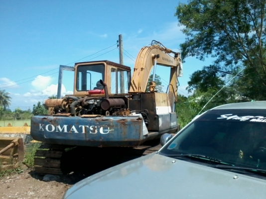 ขายแม็คโครKOMATSU  PC  100-3 ราคาถูกมาอีกแล้วครับท้าน