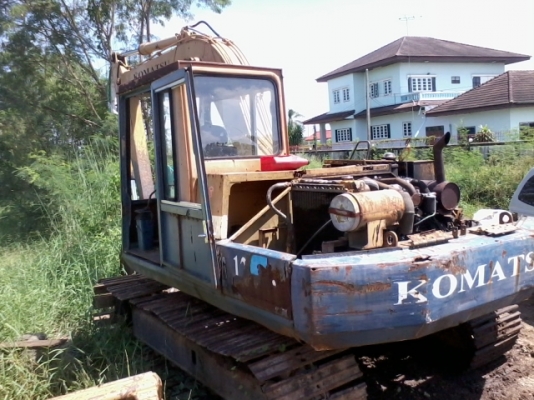 ขายแม็คโครKOMATSU  PC  100-3 ราคาถูกมาอีกแล้วครับท้าน