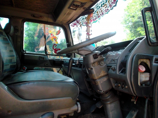 ขายด่วนรถสิบล้อFL176ดรั้มเครือง185แรงม้าวางไฮเทกหัวลงเล่ม