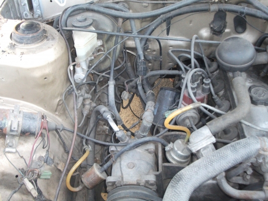 ขายรถ TOYOTA  KE 70   เครื่องดี ติดง่าย ราคา 28000